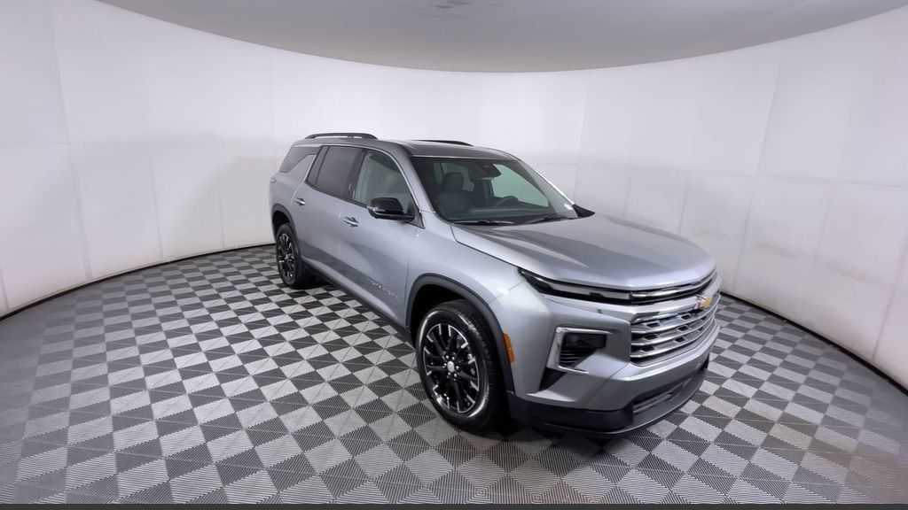 New 2026 Chevrolet Traverse LT SUV