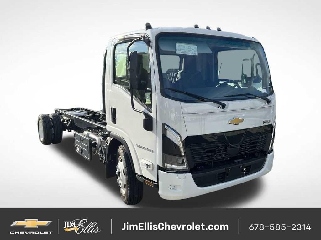 New 2025 Chevrolet 5500 XD LCF Diesel 176" Wheelbase Truck Regular Cab