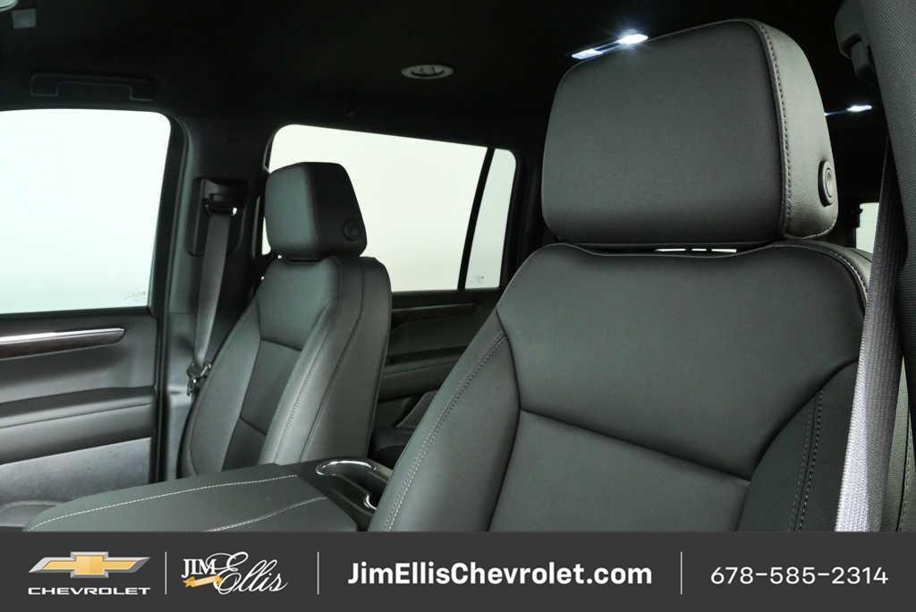 New 2026 Chevrolet Suburban LT SUV