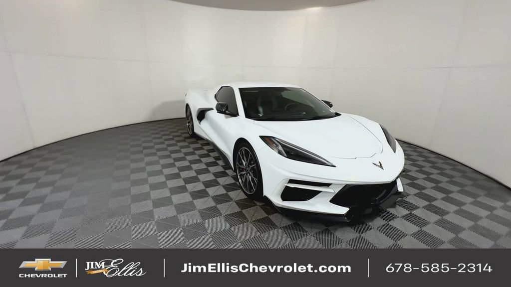 2023 Chevrolet Corvette 2LT Convertible photo 2