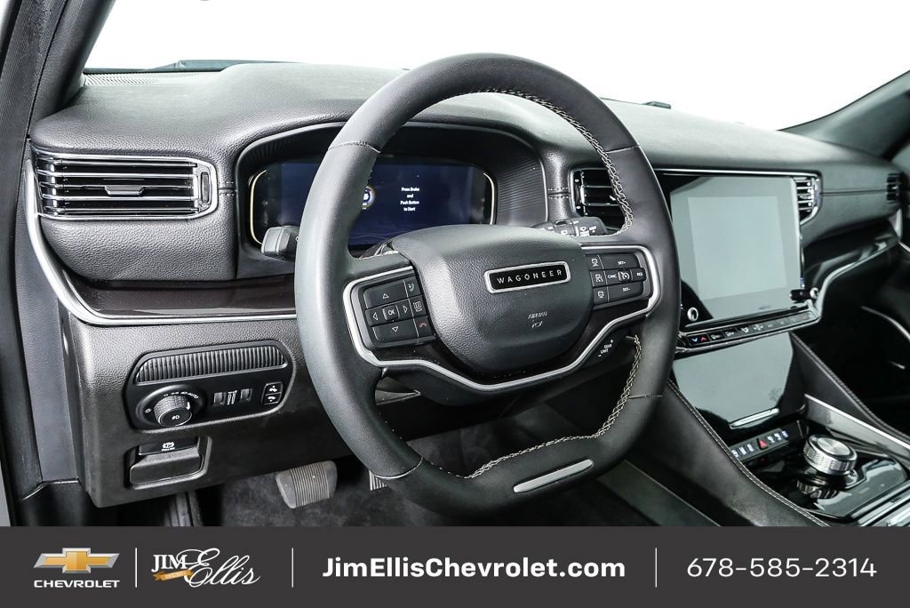 Used 2023 Jeep Wagoneer 4x2