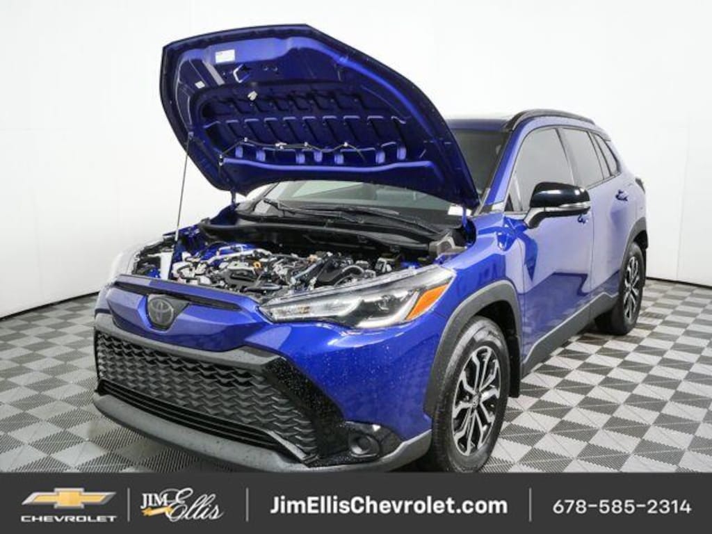 Used 2025 Toyota Corolla Cross Hybrid SE SUV