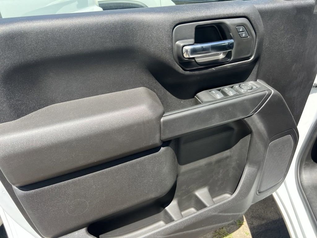 2024 Chevrolet Silverado 2500HD Work Truck photo 4