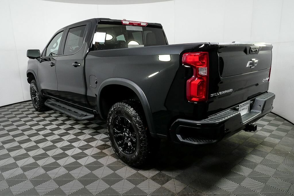 New 2026 Chevrolet Silverado 1500 ZR2 Truck Crew Cab