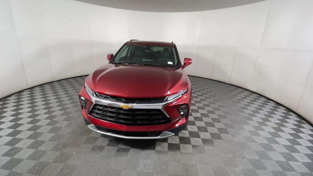2025 Chevrolet Blazer 3LT photo 3