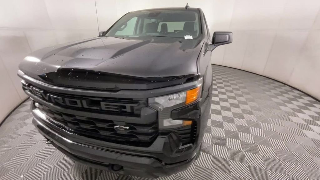 New 2025 Chevrolet Silverado 1500 Custom Truck Crew Cab