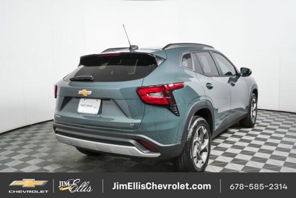 New 2026 Chevrolet Trax LT SUV