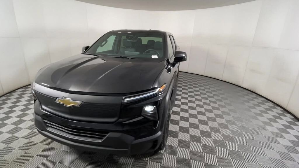 New 2024 Chevrolet Silverado EV Work Truck w/3WT Truck Crew Cab