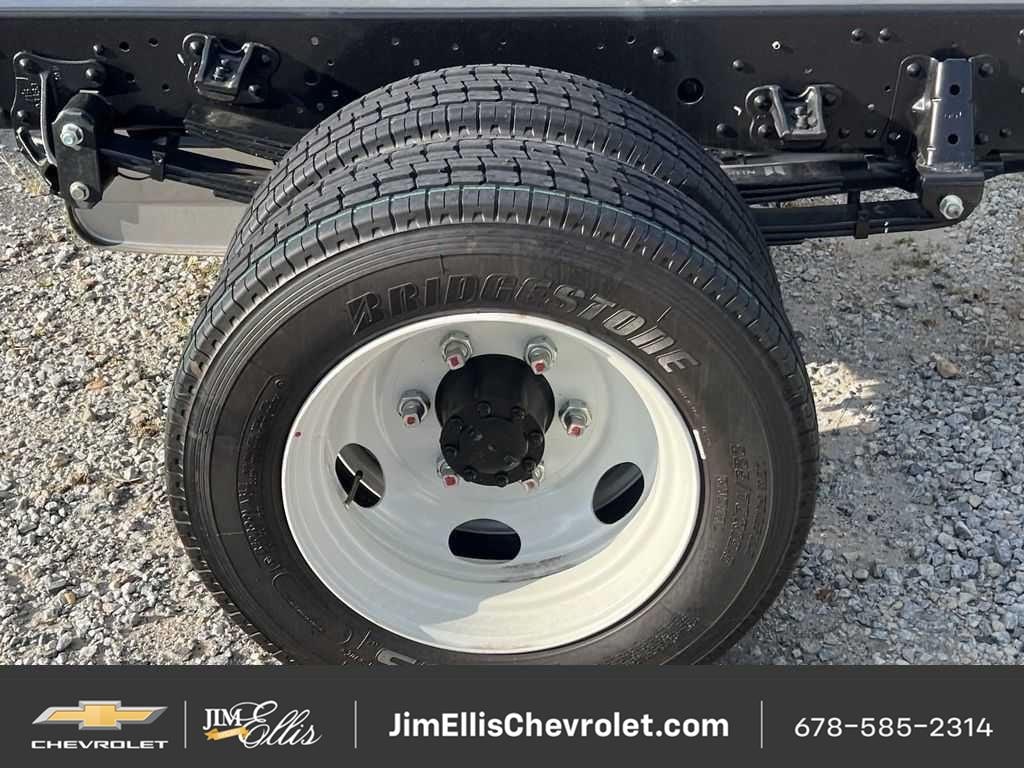New 2025 Chevrolet 5500 XD LCF Diesel 176" Wheelbase Truck Regular Cab