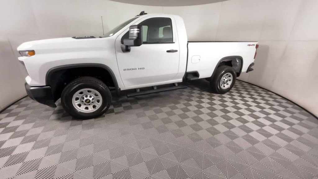 2025 Chevrolet Silverado 2500HD Work Truck photo 4