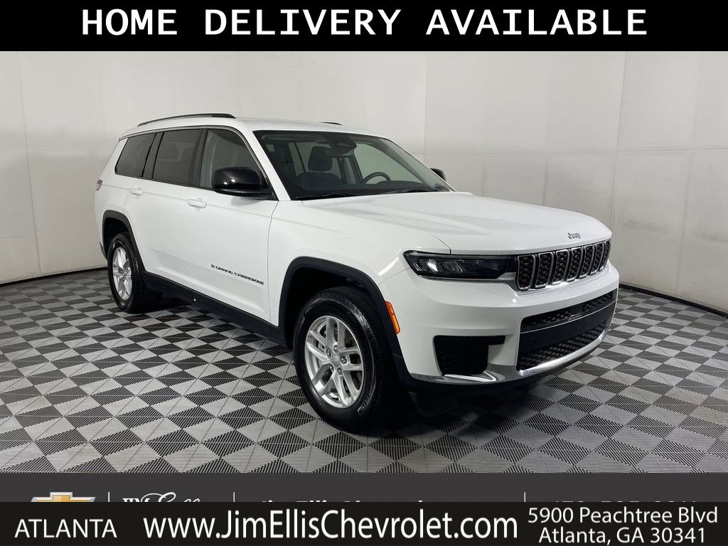 2023 Jeep Grand Cherokee L Laredo's photo
