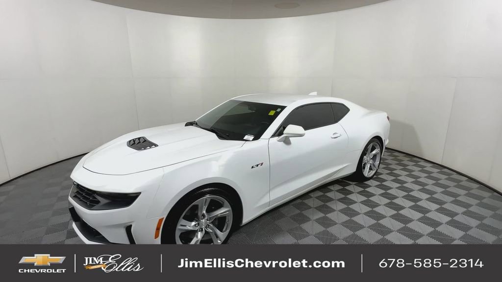 2021 Chevrolet Camaro LT1 photo 3