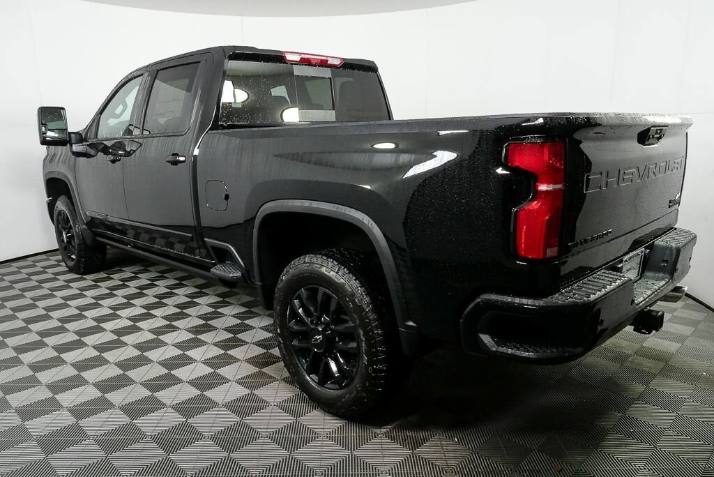 New 2026 Chevrolet Silverado 2500 HD High Country Truck Crew Cab