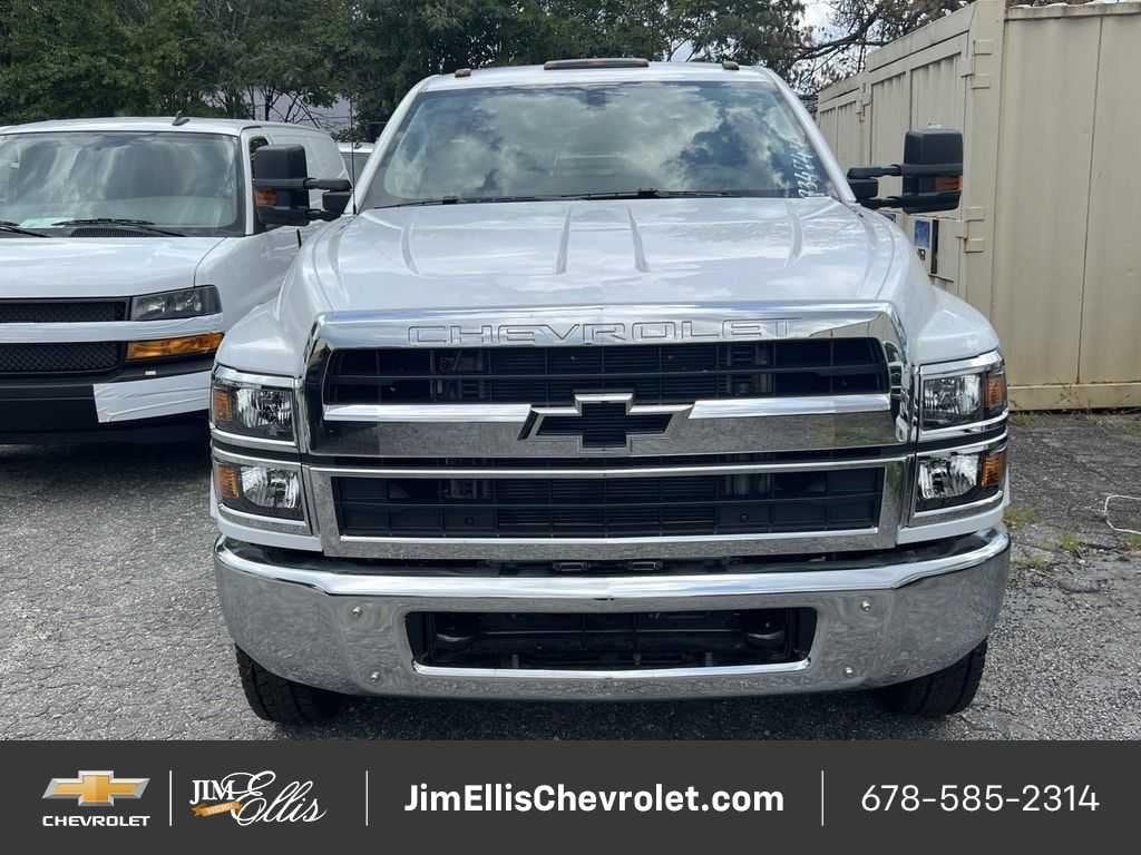New 2024 Chevrolet Silverado 5500HD Truck Regular Cab