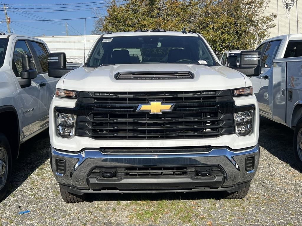 2024 Chevrolet Silverado 2500HD Work Truck photo 2