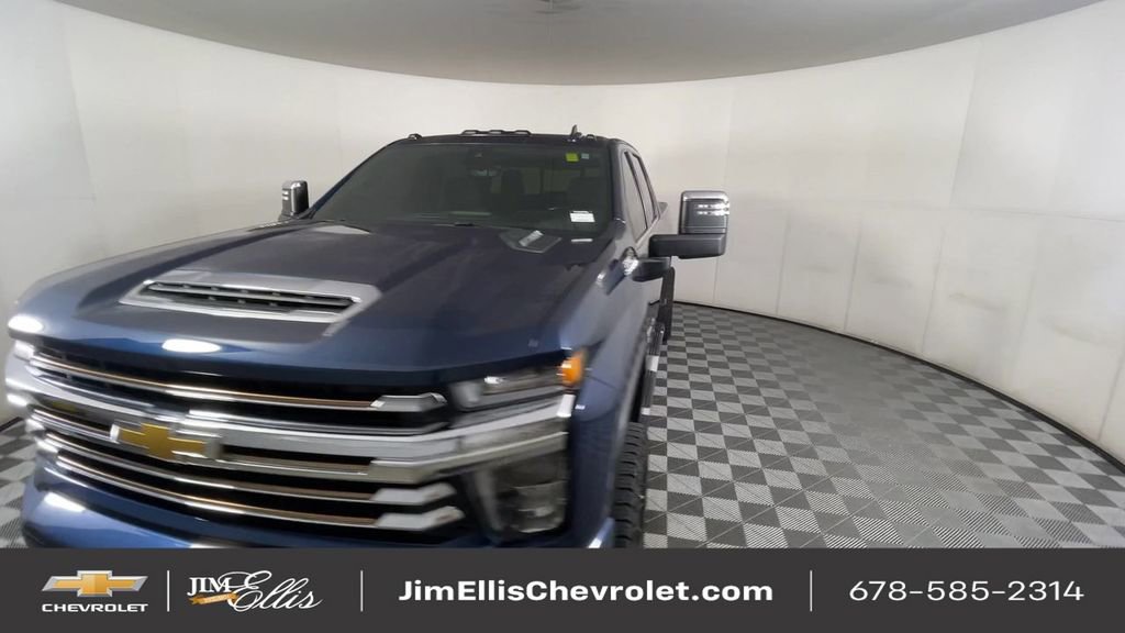 2021 Chevrolet Silverado 2500HD High Country photo 3