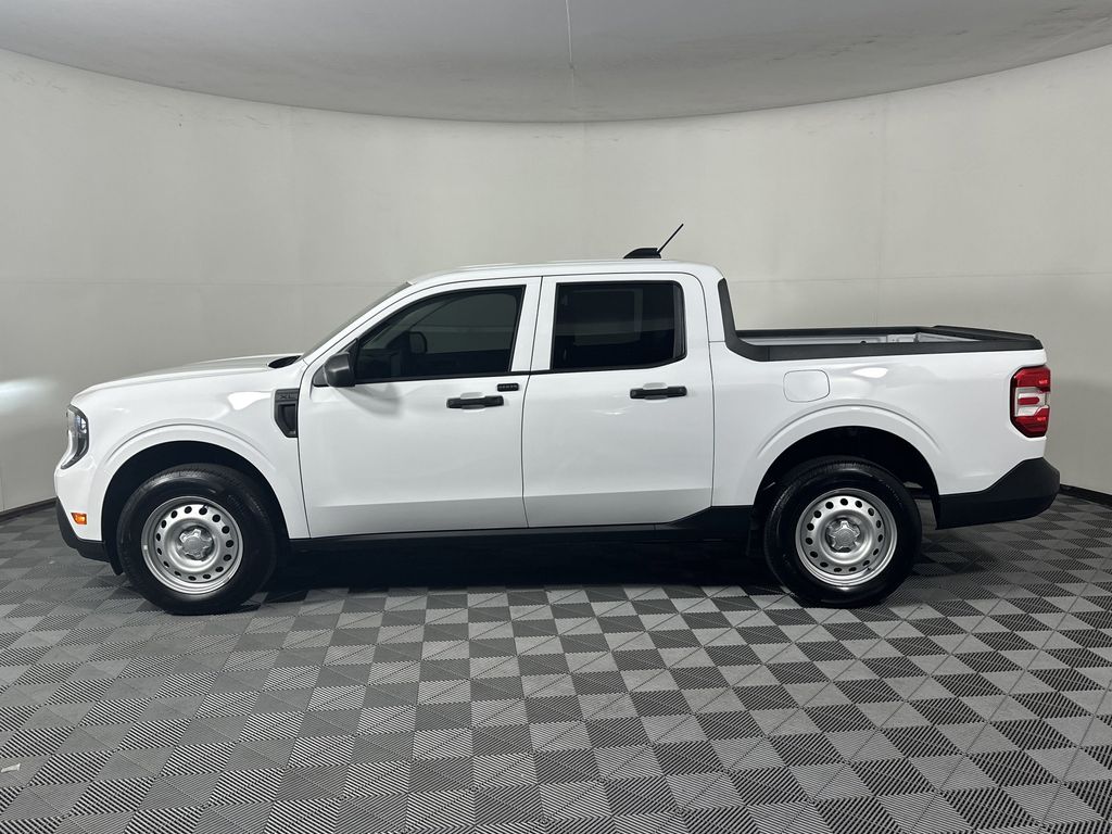 2025 Ford Maverick XL photo 4