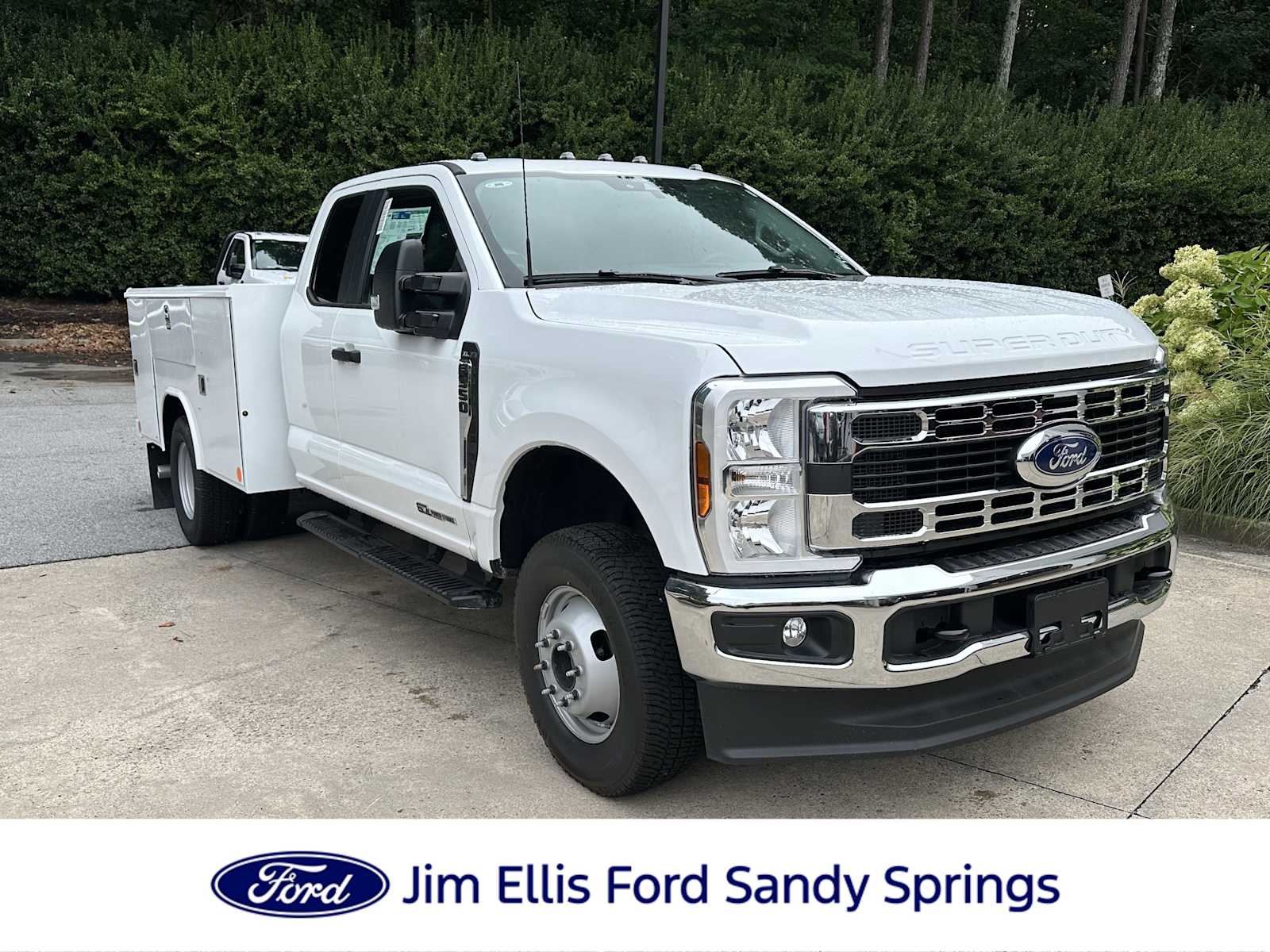 2025 Ford F-350 Chassis