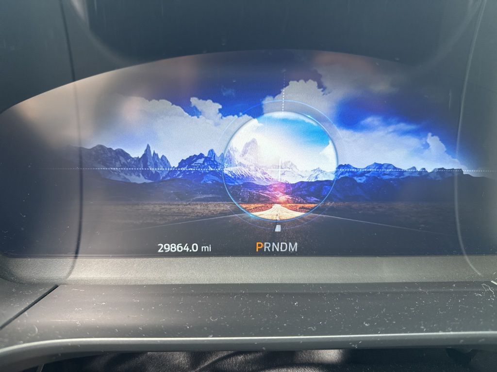 2020 Ford Escape Titanium photo 3