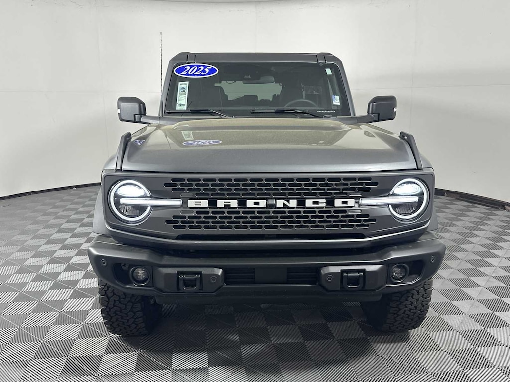 New 2025 Ford Bronco Badlands SUV