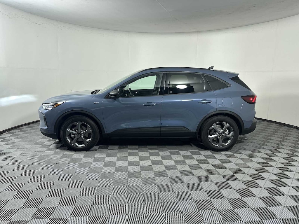 New 2026 Ford Escape ST-Line SUV