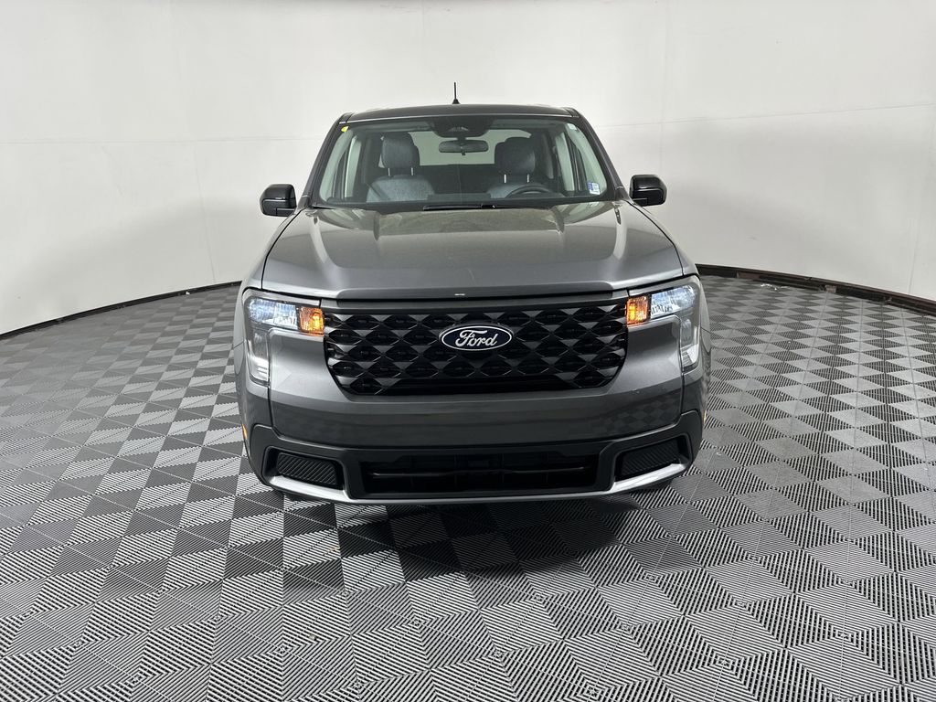 2025 Ford Maverick XLT photo 3