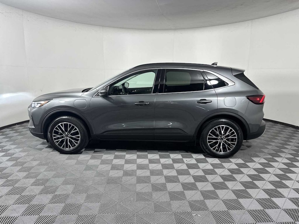 New 2025 Ford Escape PHEV SUV