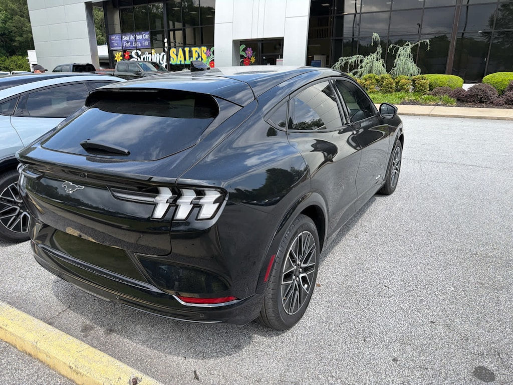 Used 2024 Ford Mustang Mach-E Premium SUV