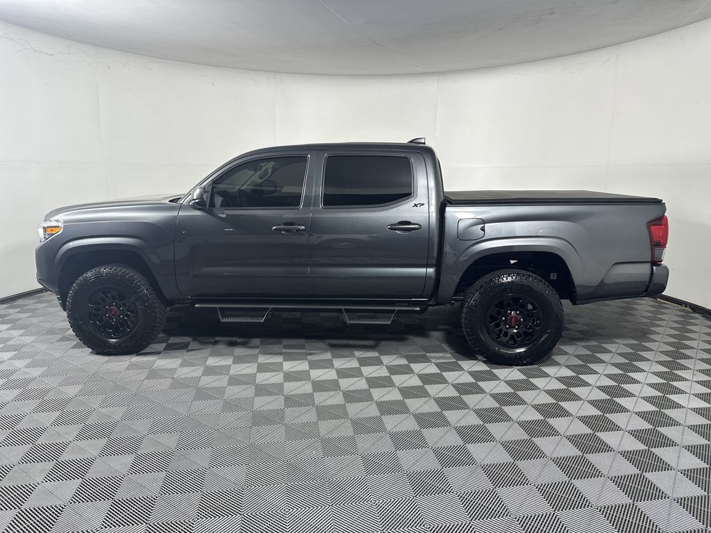 2023 Toyota Tacoma SR V6 photo 4