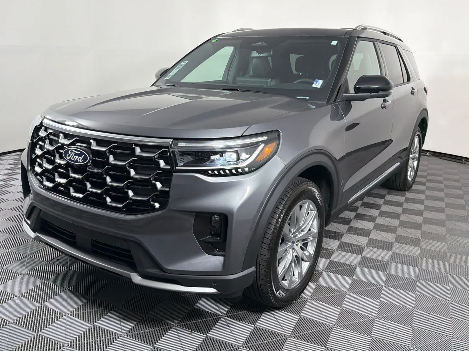 New 2027 Ford Explorer Platinum SUV