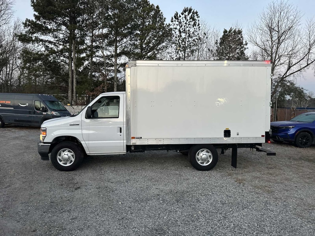 New 2025 Ford E-350 Cutaway Base Truck