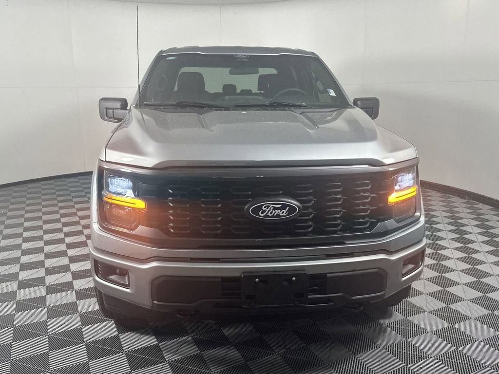2025 Ford F-150 STX photo 3