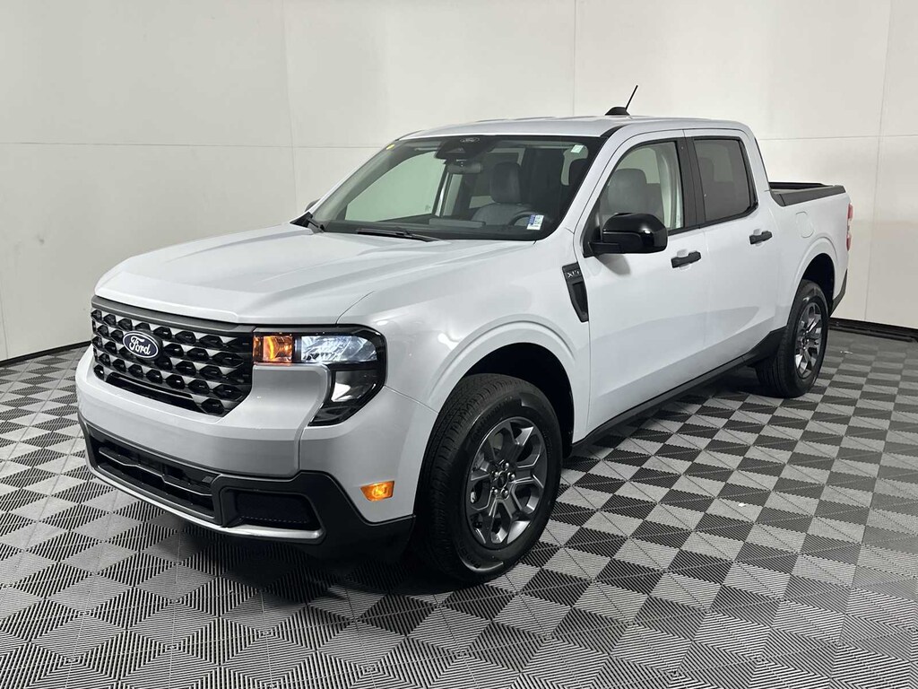 New 2026 Ford Maverick XLT Truck SuperCrew