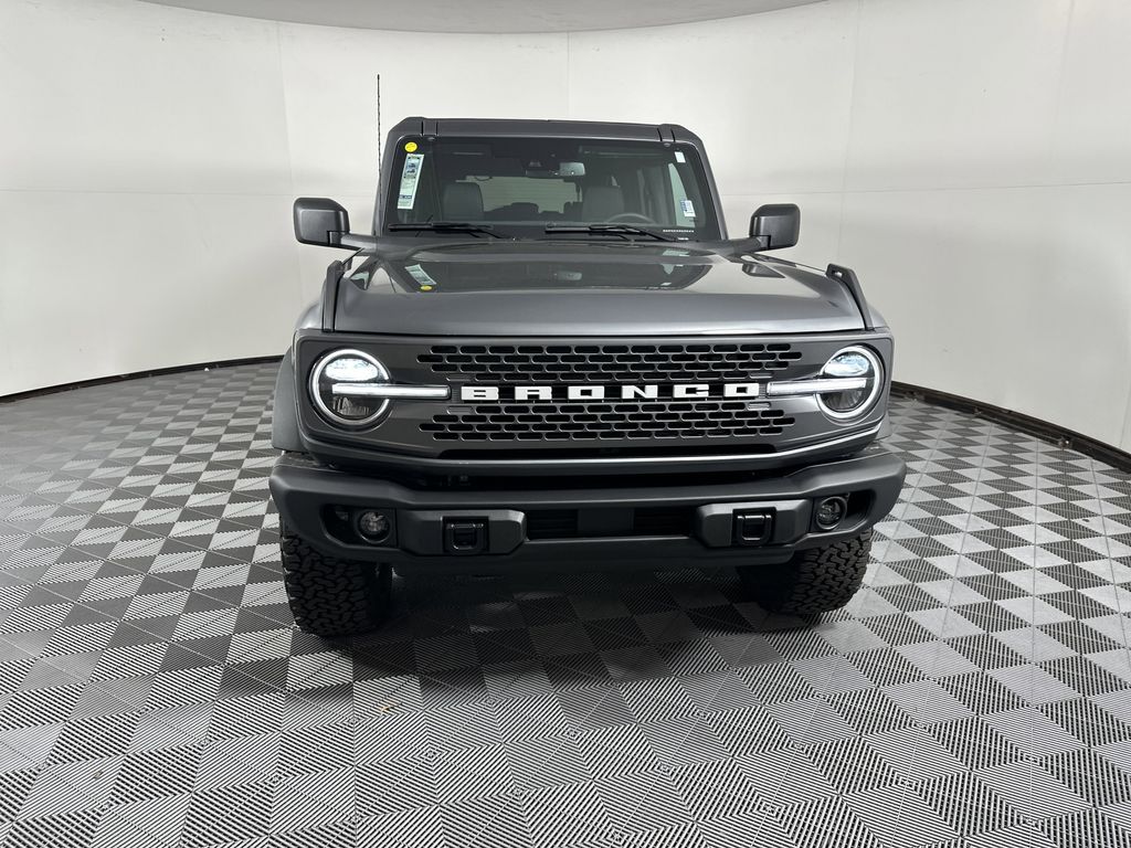 2025 Ford Bronco Badlands photo 3