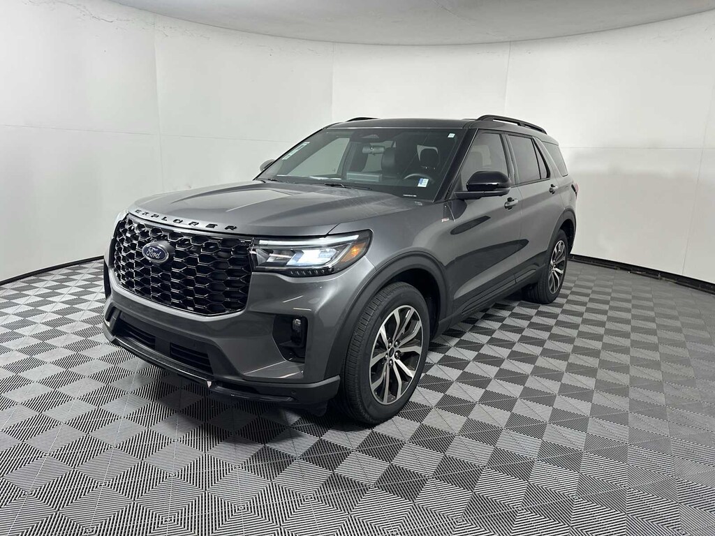 New 2025 Ford Explorer ST-Line SUV