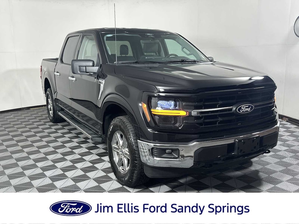 Used 2025 Ford F-150 XLT Truck SuperCrew Cab