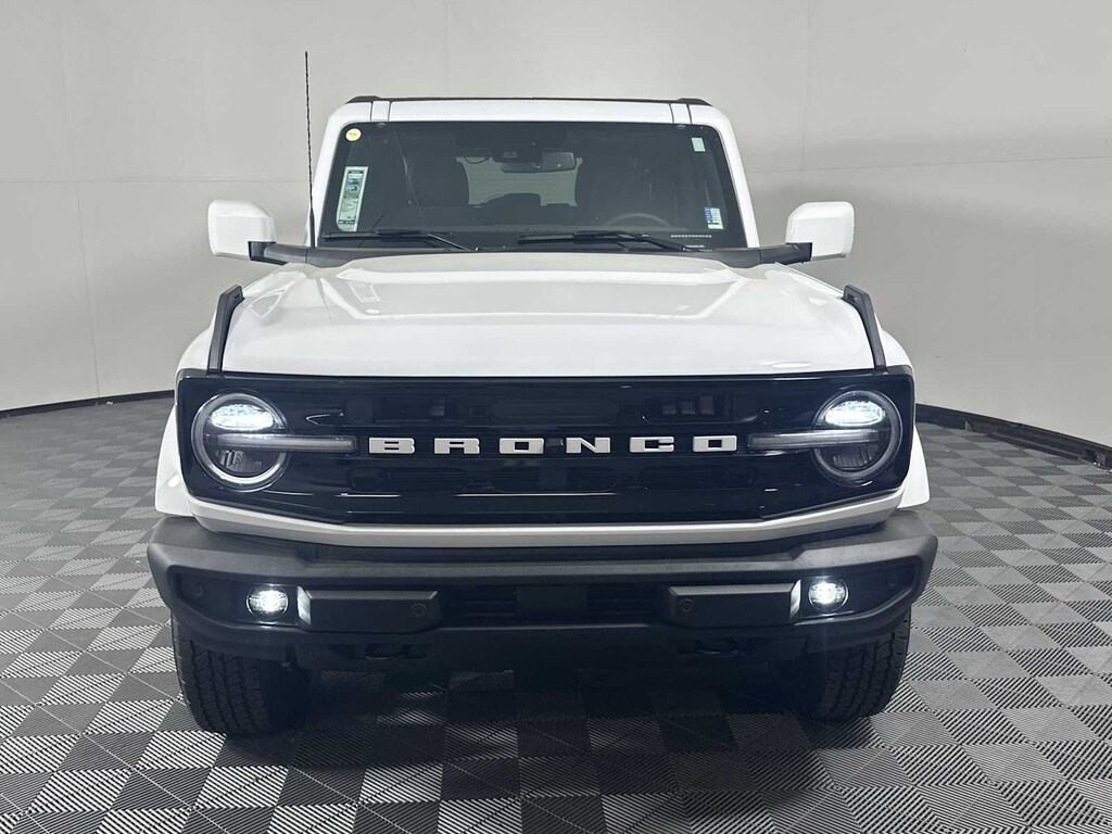 New 2026 Ford Bronco Outer Banks SUV