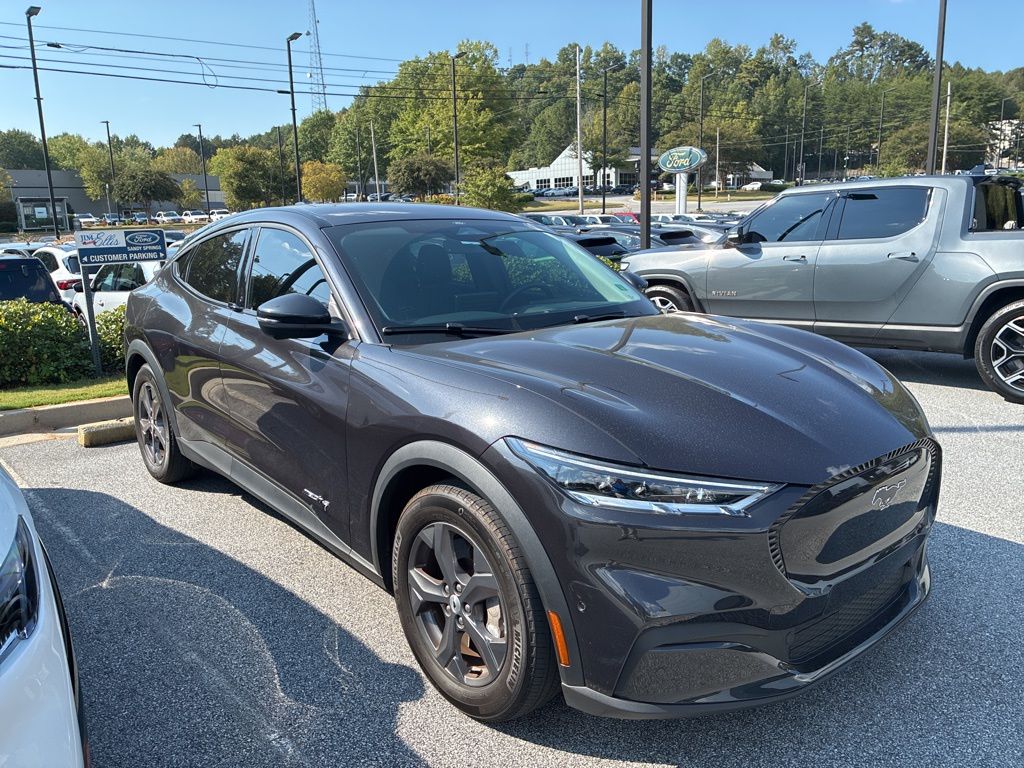 2022 Ford Mustang Mach-E Select photo 2