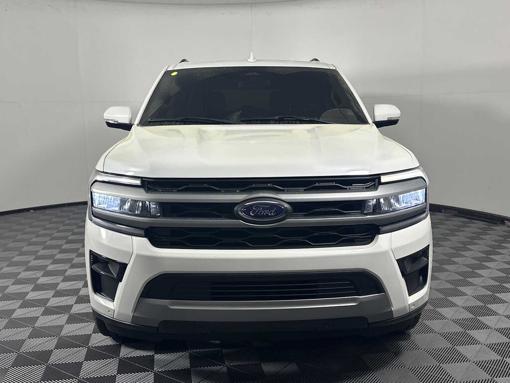 Used 2023 Ford Expedition XLT SUV