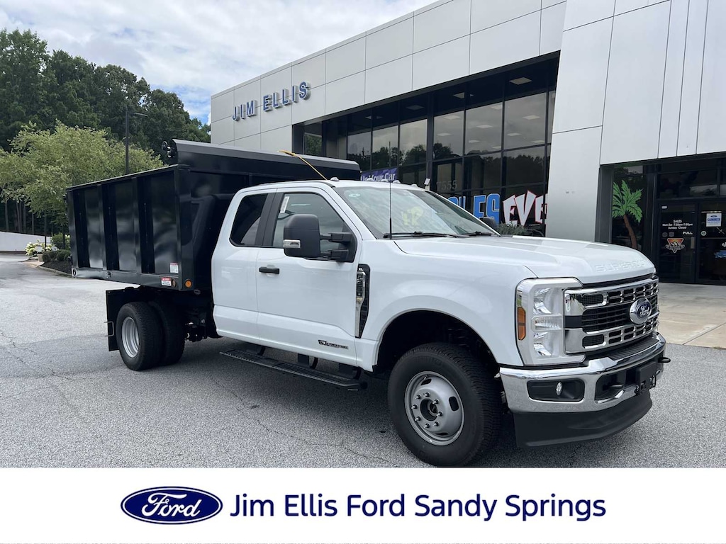 New 2025 Ford F-350 Chassis Truck Super Cab