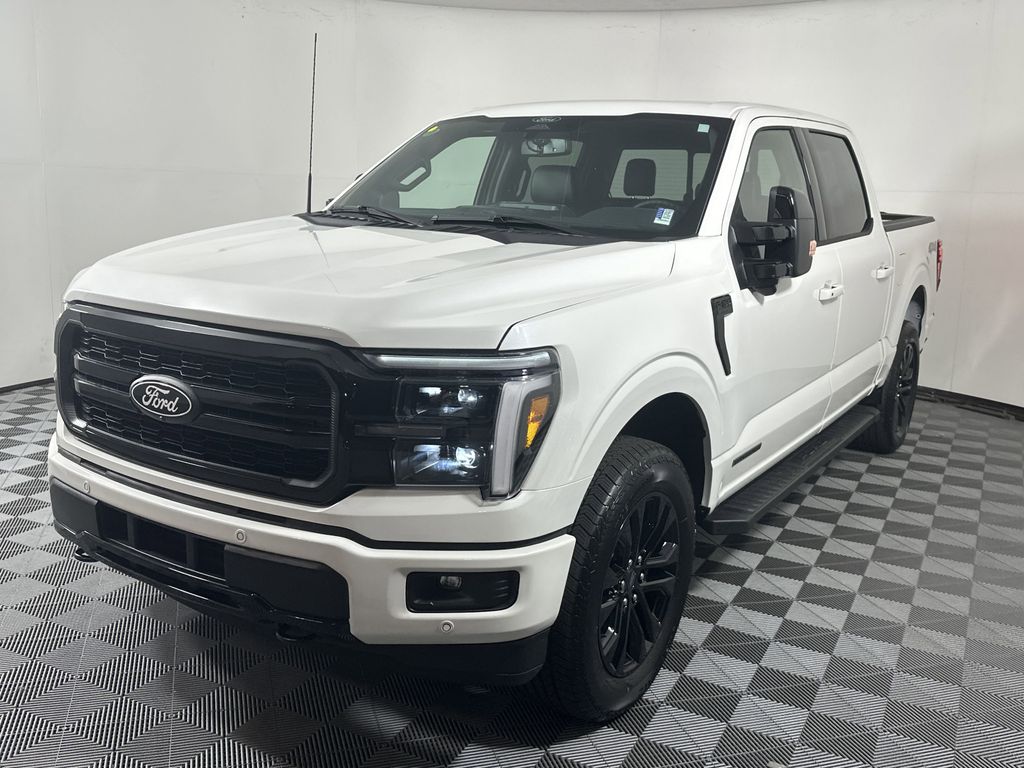 2025 Ford F-150 Lariat photo 3