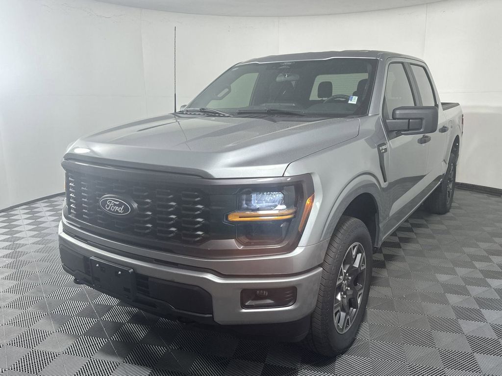 2025 Ford F-150 STX photo 4
