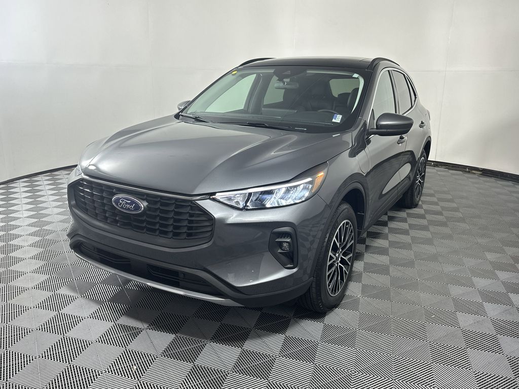 2025 Ford Escape Base photo 3