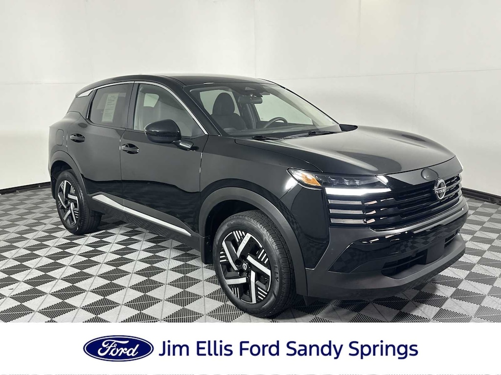 Used 2025 Nissan Kicks SV SUV