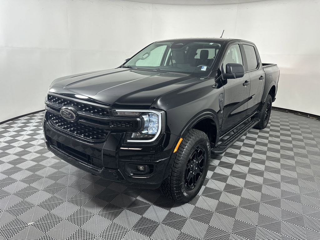 2025 Ford Ranger XLT photo 3