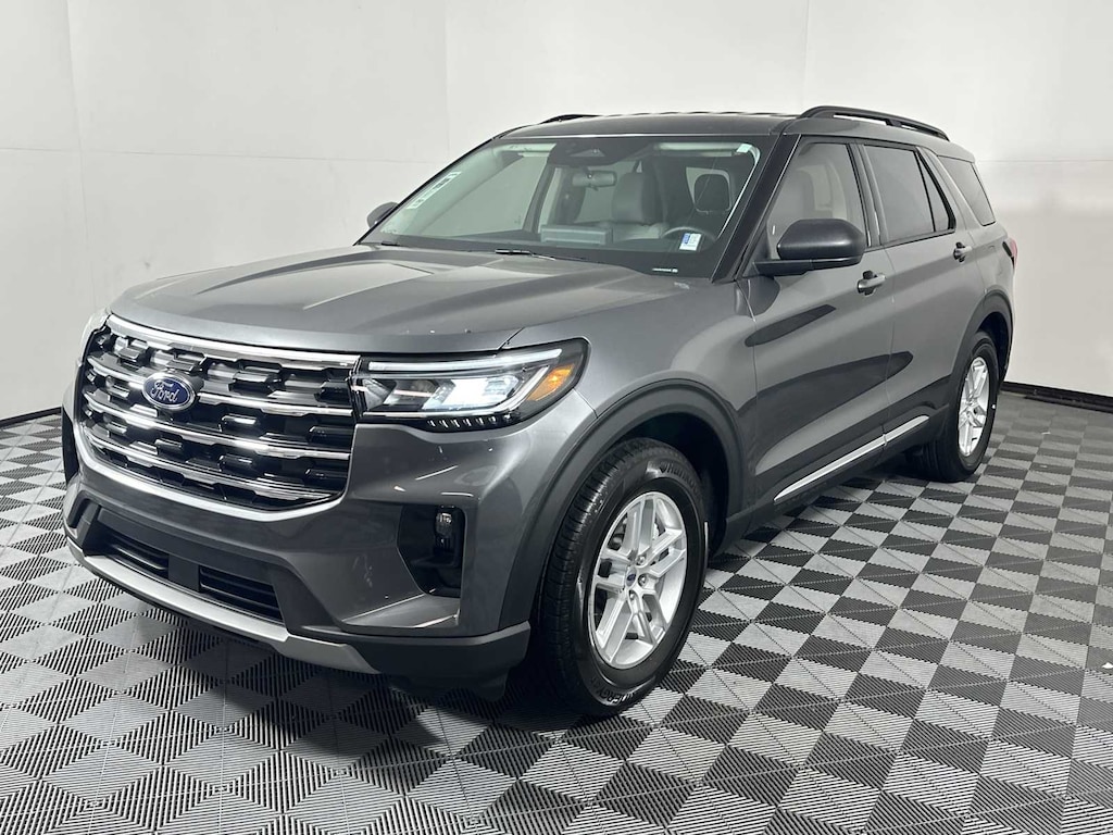 New 2025 Ford Explorer Active SUV