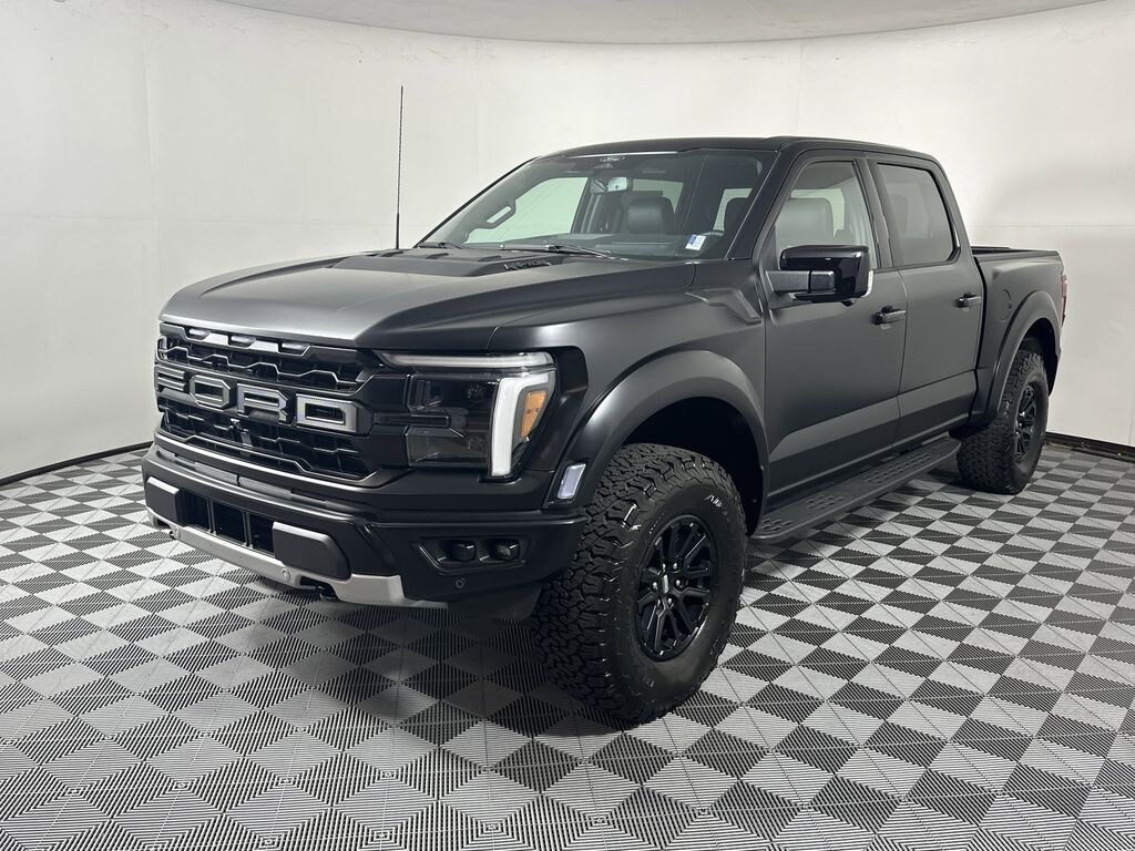 New 2025 Ford F-150 Raptor Truck SuperCrew Cab