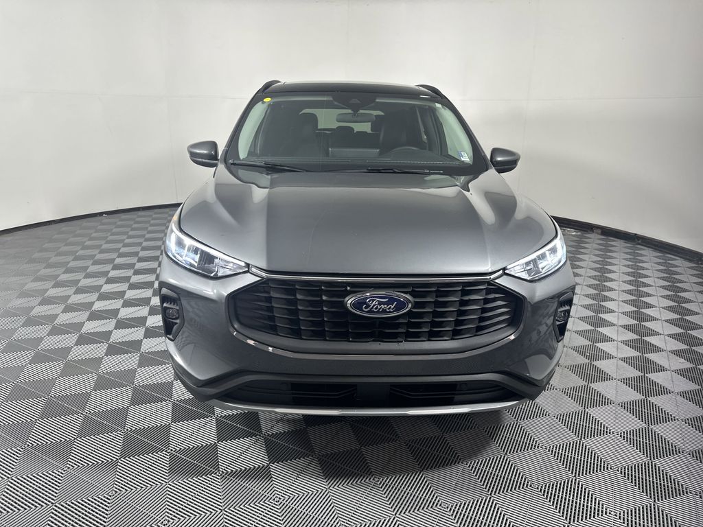 2025 Ford Escape Base photo 2
