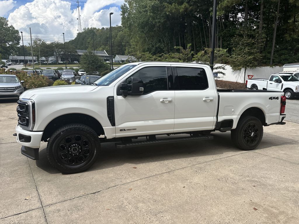 2024 Ford F-250 Lariat photo 4