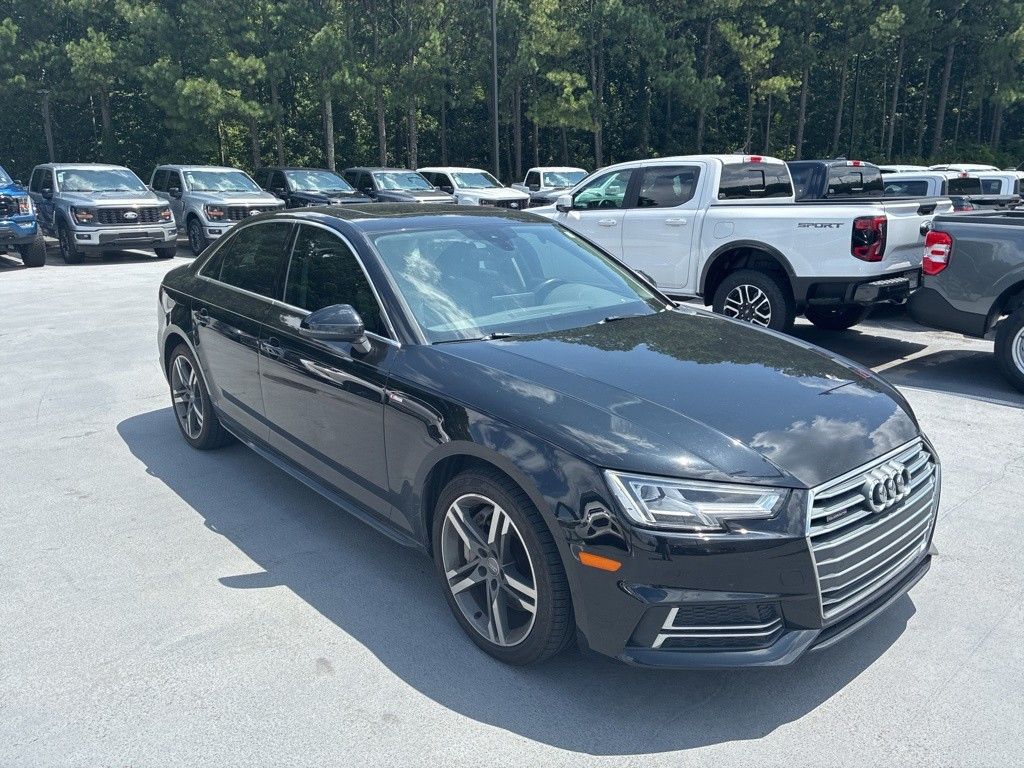 2017 Audi A4 Quattro Premium Plus photo 2
